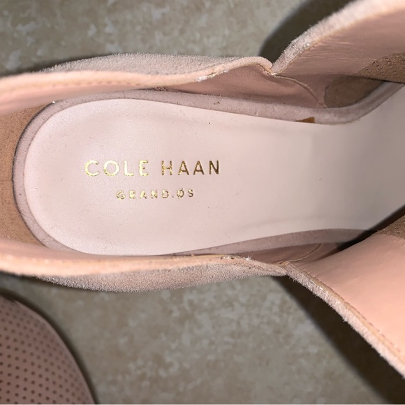 Worn 1X Cole Haan SHILOH peep top stacked heel women’s leather booties size 9.5 - Picture 9 of 17